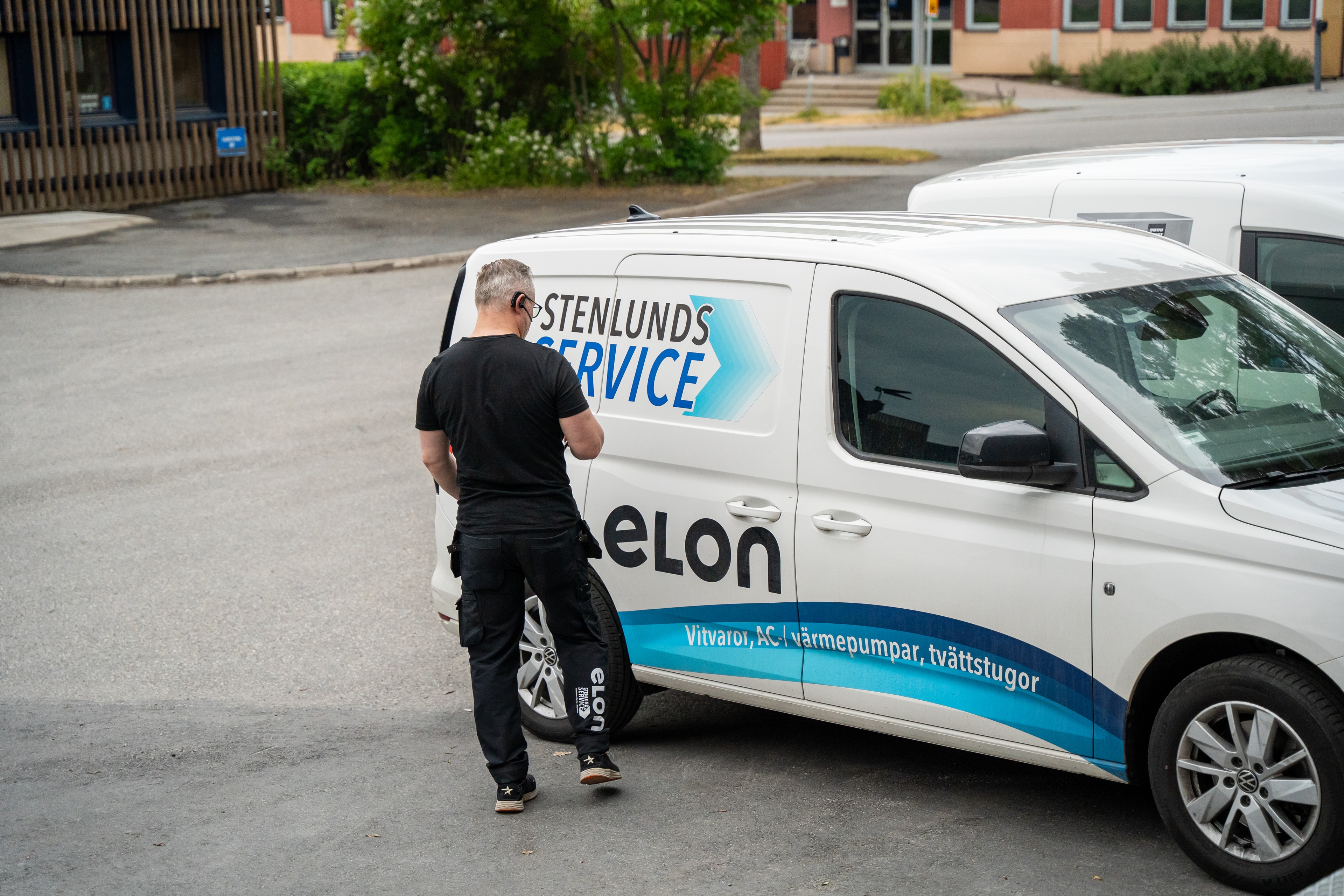 Service & Installation